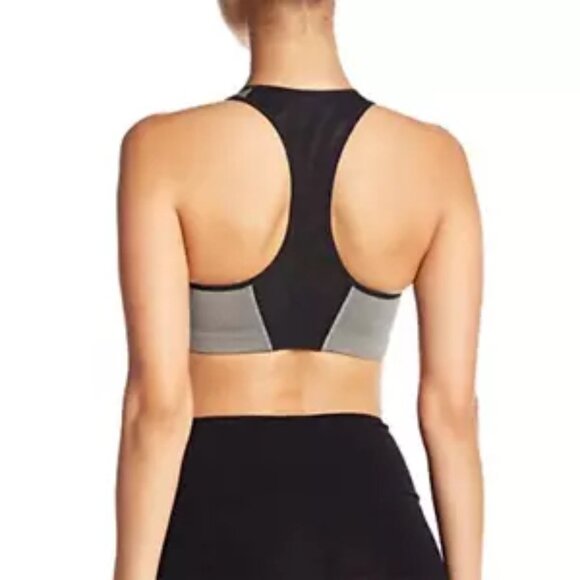 Nike Dri-FIT Victory Shape Sports Bra - Picture 2 of 6